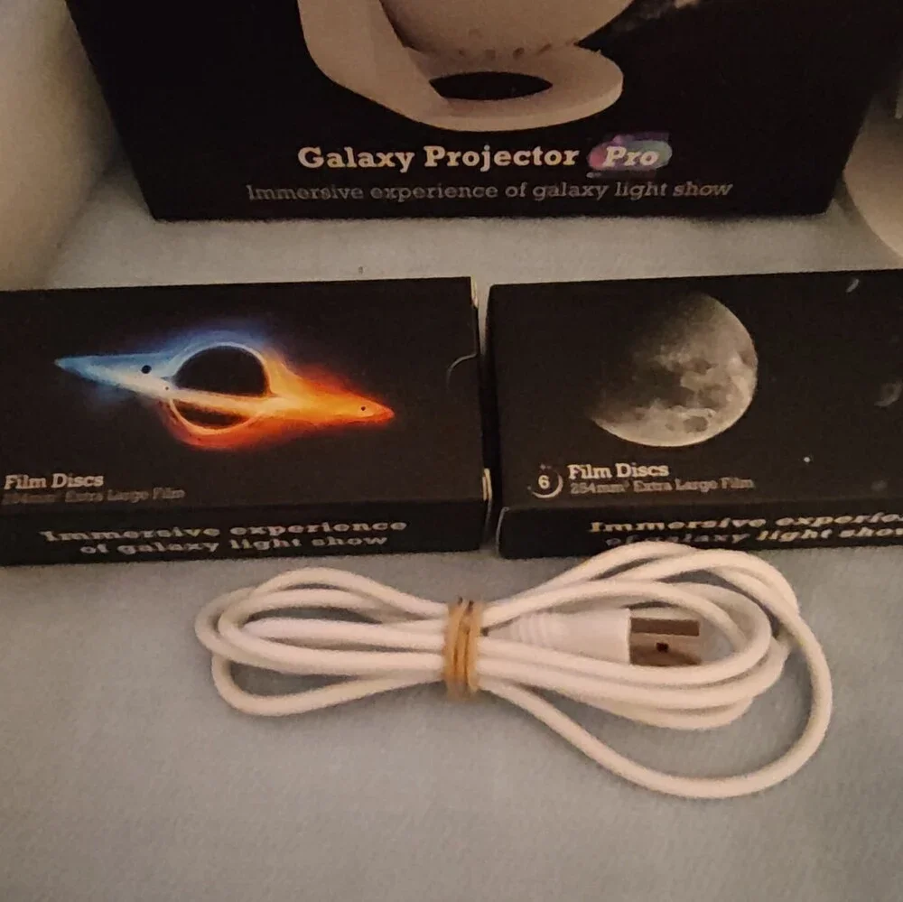 Galaxy Projector Pro LED Night Light USB 5V w/ Film Discs White/Black